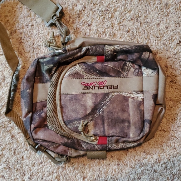 Purse - Picture 2 of 3